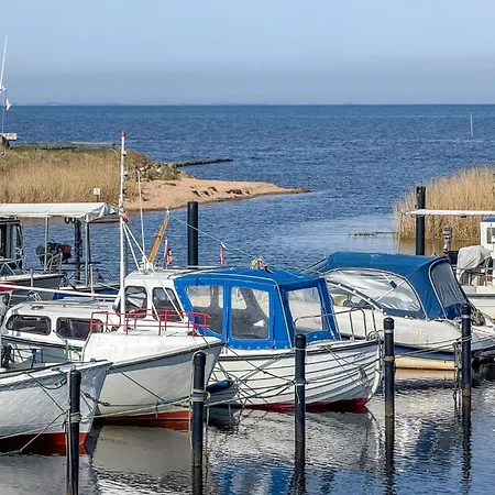 Holiday home 4 Bedroom Gorgeous In *